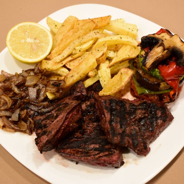 Beef liver with lemon on the side