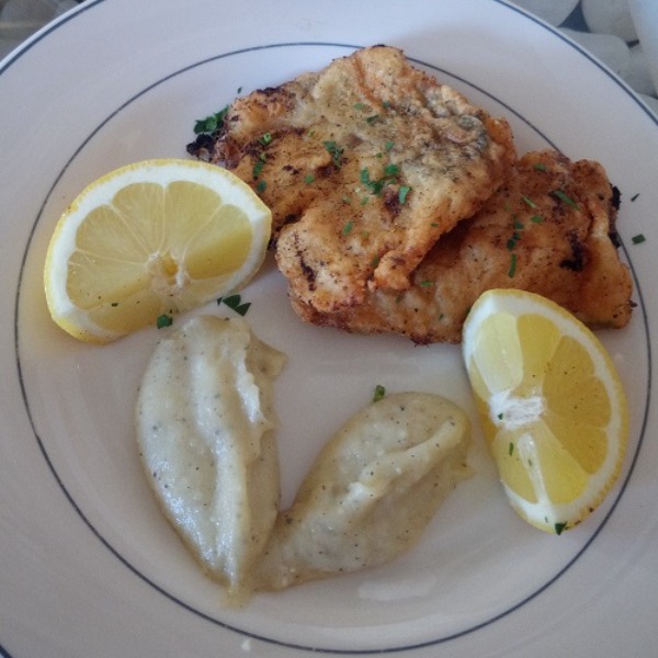 Fried codfish with skordalia (potato and garlic puree)